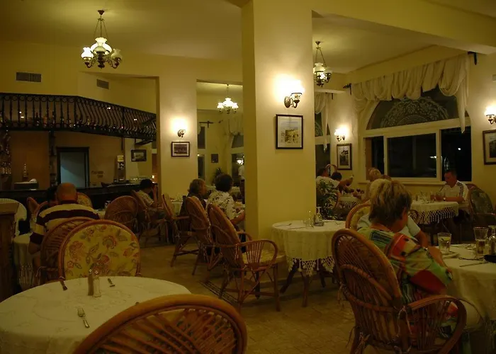 Altinkaya ホテル 3*